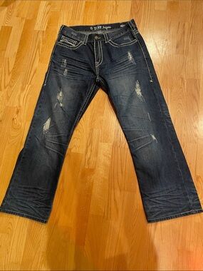 B. Tuff Hunter Distressed Men’s Jeans
